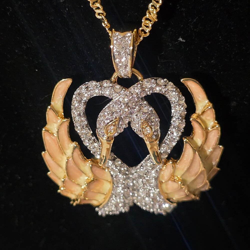 Stunning Signed Nolan Miller Nesting Swan Glamour Collection Pendant Necklace